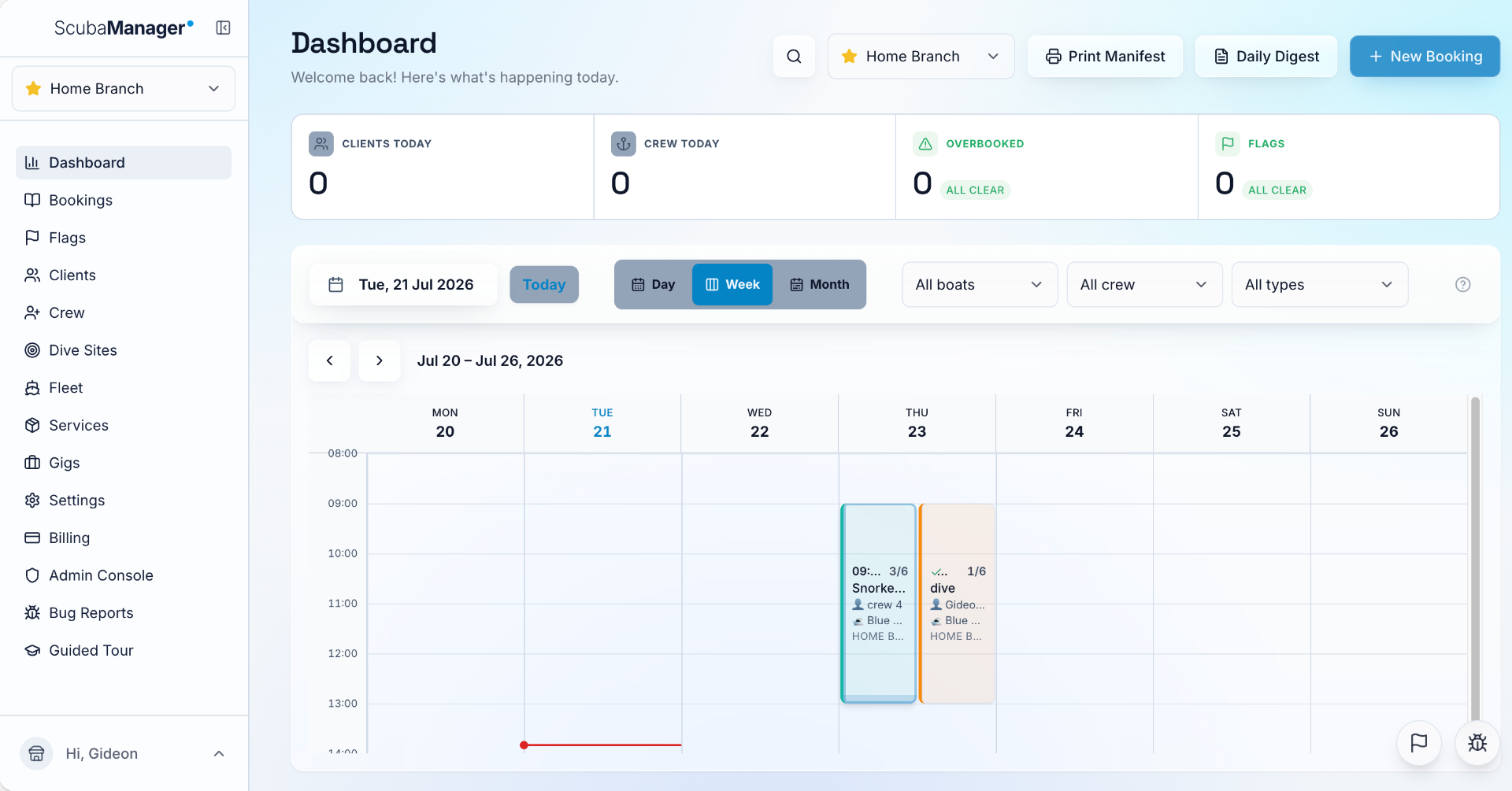 Scuba Manager dashboard — weekly calendar, KPI tiles, print manifest and daily digest